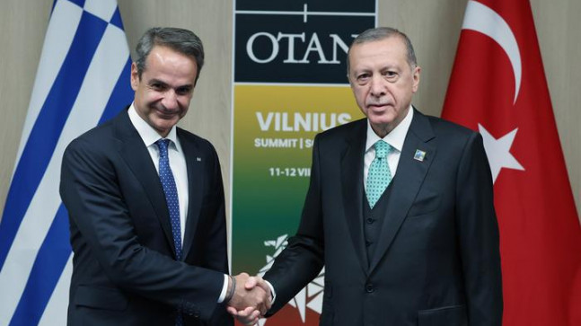 SON DAKİKA | Litvanya’daki NATO Zirvesi’nde Cumhurbaşkanı Erdoğan, Miçotakis’le bir araya geldi