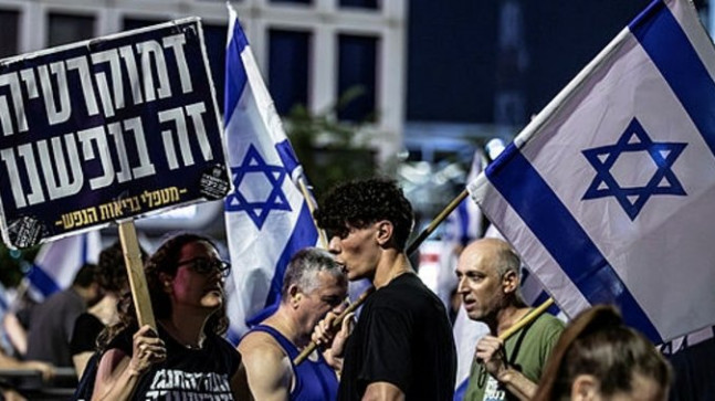 İsrail’de yüzbinler hükümete karşı ayaklandı! Yargı düzenlemesine ülke genelinde protesto…