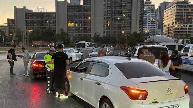 İstanbul'da "huzur uygulaması" yapıldı