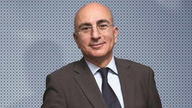 Mahfi Eğilmez: İstifa ve intihar üzerine