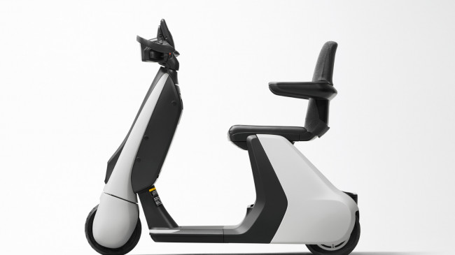 Toyota ikinci C+walk modelini duyurdu