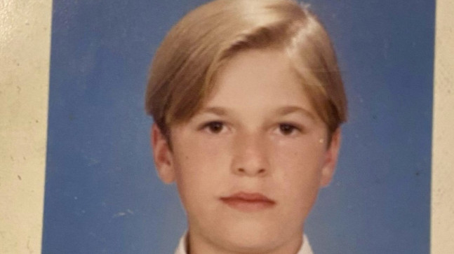 Çöp Adam’ın yıldızı Engin Altan Düzyatan: Tiyatroya başladığım yıl (Ünlülerin çocukluk ve gençlik halleri)