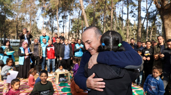 Dışişleri Bakanı Çavuşoğlu Kahramanmaraş’ta deprem sonrası çalışmaları inceledi – Son Dakika Türkiye Haberleri