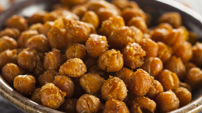 Severek yiyoruz ama yüksek tehlike içeriyor! Beyin sağlığını bitiriyor