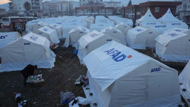 “Deprem sonrası şartlar enfeksiyon hastalıklarını tetikleyebilir”