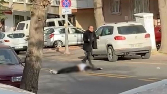 Eski eşini sokak ortasında vurdu, yanına kimseyi yaklaştırmadı – Son Dakika Türkiye Haberleri