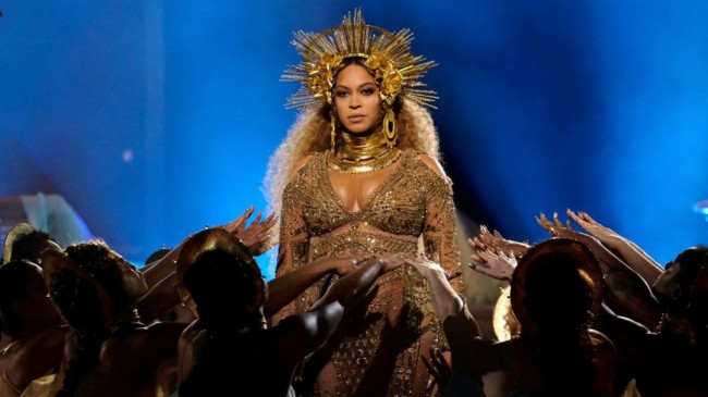 Hayranları konser bileti için Beyonce’yi kötüleme rekabetine girdi