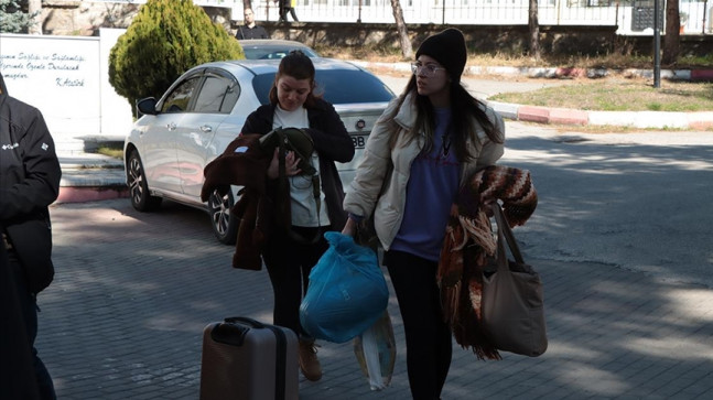 Trakya’dan 119 gönüllü sağlıkçı daha deprem bölgesine gitti