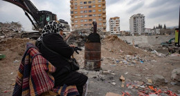 Türkiye’de 2022’de kâr rekoru kıran şirketler, iş depremzedelere yardıma gelince kafalarını kuma gömdü