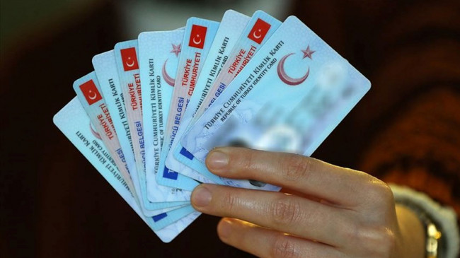 Yeni kimlik başvurularında afetzedelerden ücret alınmıyor – Son Dakika Türkiye Haberleri
