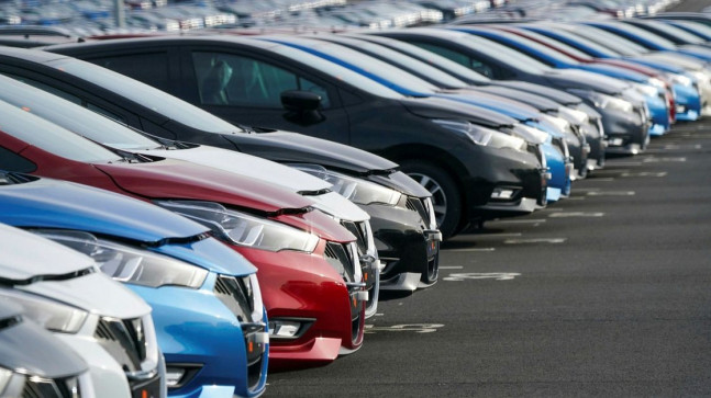 AB benzinli ve dizel otomobilleri yasaklama oylamasını erteledi