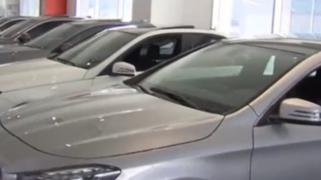 Bayiler yılbaşı öncesi araç mı stokluyor? Bayilerde neden sıfır araç yok?