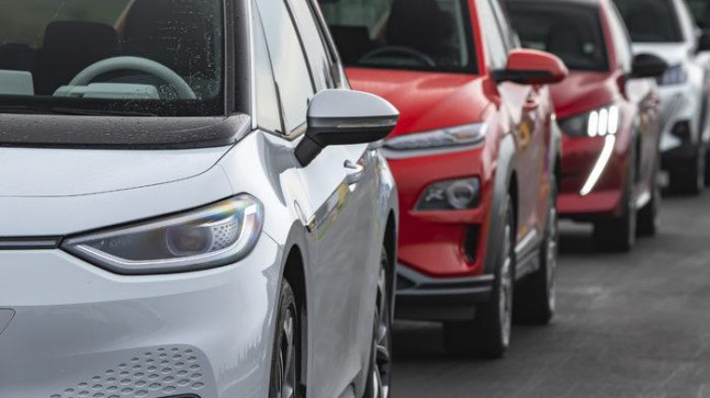 En iyisi 840 km’yi aşamıyor! Ancak menzil korkusu yakında son bulacak