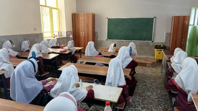 İran’da zehirlenme vakalarında artış: 52 okulda 2 bin öğrenci zehirlendi – Son Dakika Dünya Haberleri