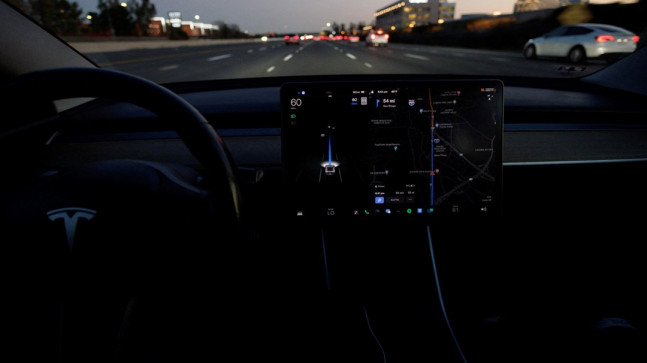 Tesla’ya “direksiyonları yerinden çıkıyor” soruşturması