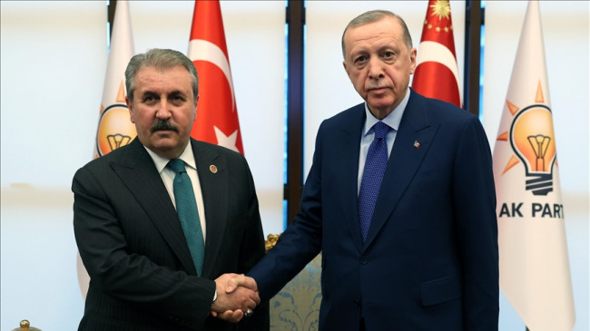 Cumhurbaşkanı Erdoğan, BBP Genel Başkanı Destici’yi kabul etti