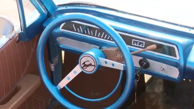 1964 model Chevrolet İmpala’yı evinin balkonunda yapmaya başladı! Kendi imkanlarıyla 1 senede bitirdi