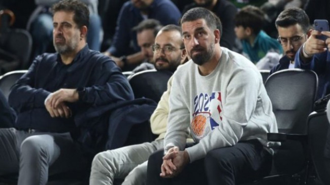 Arda Turan depremzedeler için Marmaris’te sahaya çıkacak
