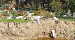 Deprem sonrası 50 mezar kayboldu iddiası – Son Dakika Türkiye Haberleri