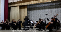 Dünyanın farklı ülkelerinde müzisyenler depremzedeler için konser verdi