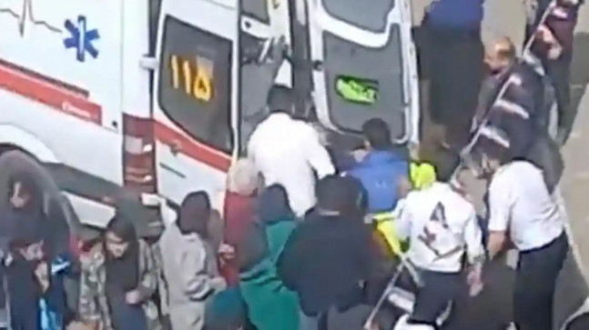 İran’da kız öğrencilerinin zehirlenme vakaları artıyor