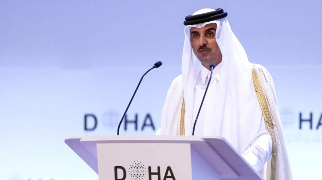 Katar Emiri, Suriye’de depremzedelere yardımın gecikmesine tepki gösterdi