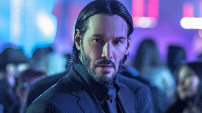 Keanu Reeves, John Wick 4’teki set kazalarını anlattı: Dublörün kafasını yardım