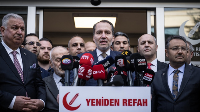 Partisi Cumhur İttifakı’na katılan Erbakan, cumhurbaşkanı adaylığını sonlandırdı: