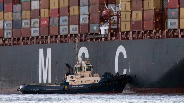 Süveyş Kanalı’nda yük gemisi karaya oturdu – Son Dakika Dünya Haberleri