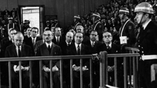 Darbeciler idam ipini ailelerden istedi