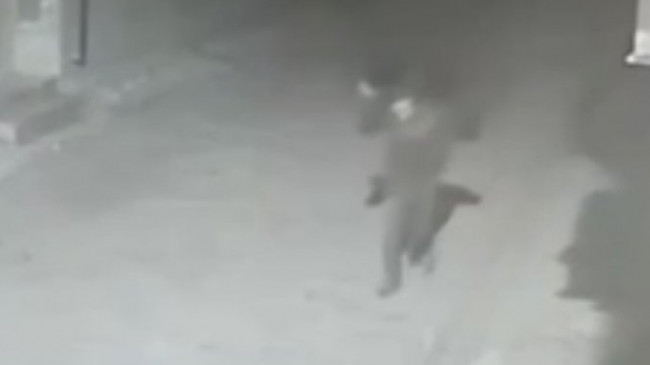 Gece yarısı akılalmaz olay! Hırsızın kimliği polisleri bile şoke etti