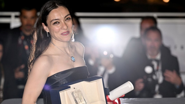 Merve Dizdar kaç yaşında, kimdir, hangi dizilerde oynadı? (Merve Dizdar evli mi?) – Son Dakika Magazin Haberleri