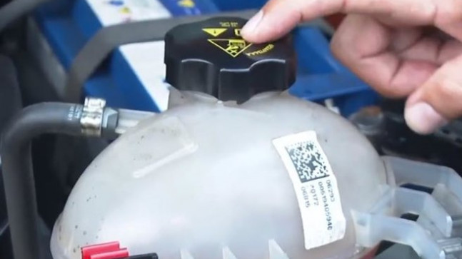 Tatil öncesi araç bakımına dikkat! Uzun yol öncesi araç bakımı nasıl yapılır?