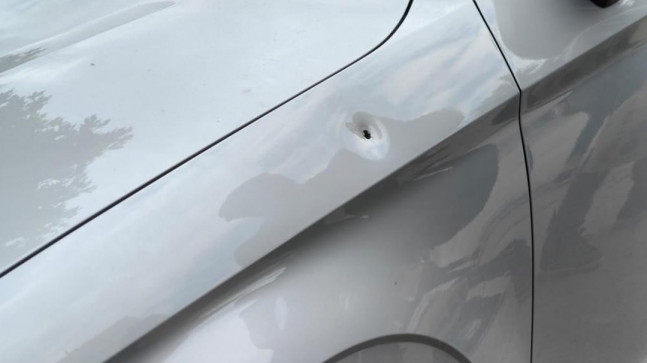 Bursa’da seyir halindeki araca mermi isabet etti – Son Dakika Türkiye Haberleri