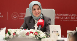 Bakan Göktaş duyurdu: Tepki yağan YouTuber Dila Kent’e engelleme kararı!