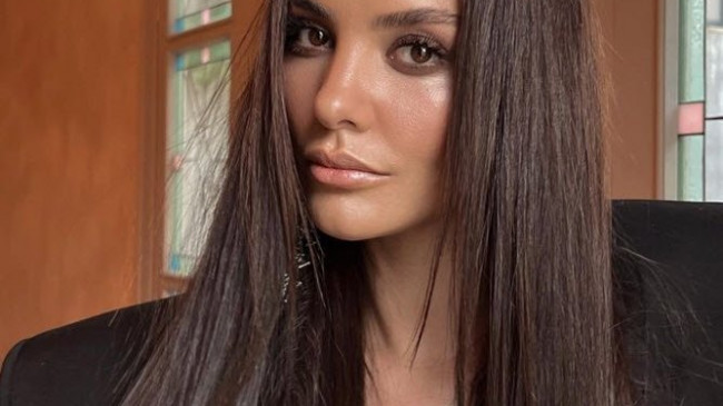 Üvey Anne’nin Serap’ı Hazal Filiz Küçükköse’nin eski eşi herkesi şaşırttı! Bakın kiminle evliymiş