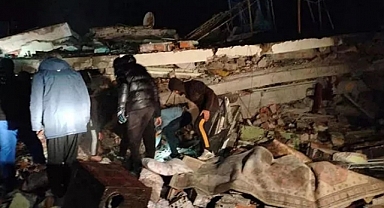 10 İlimizde Etkili Olan Depremlerde Ölü Yaralı Sayısı ve Son Durum