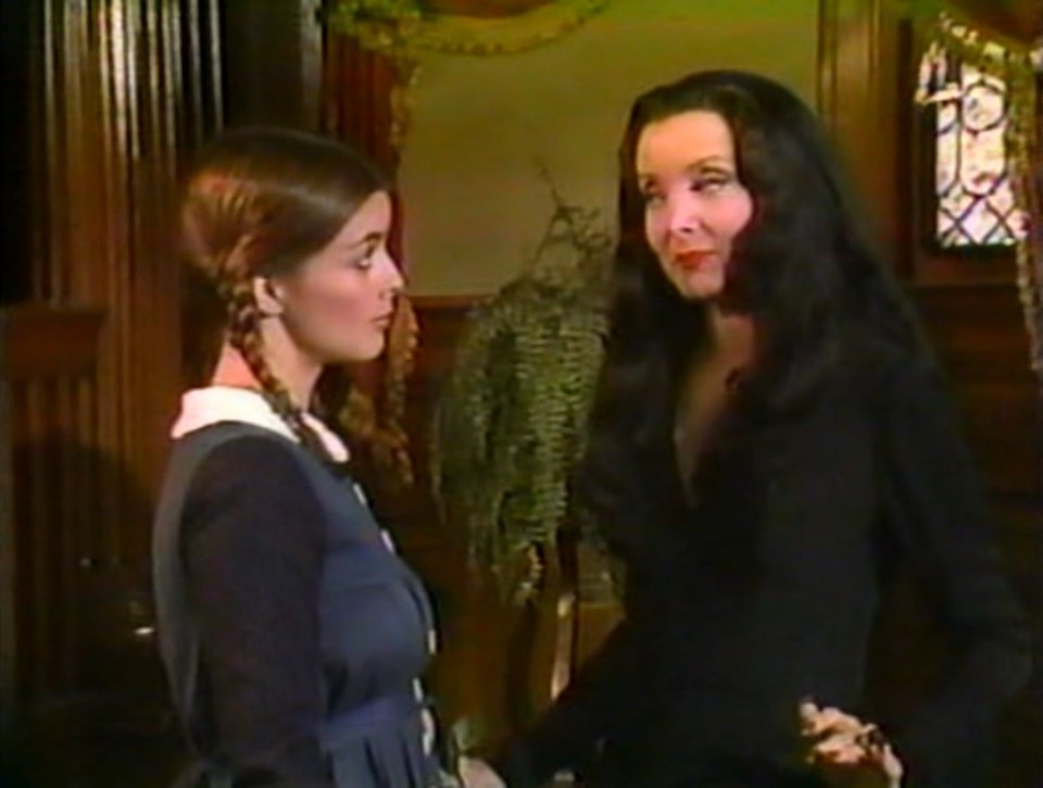 İlk Addams Ailesi oyuncusu Lisa Loring hayatını kaybetti - 1