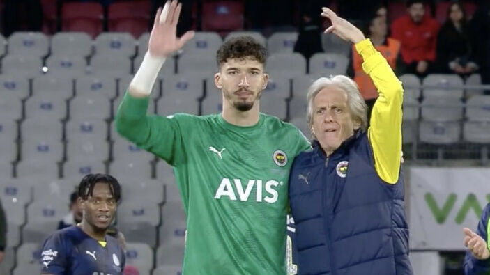 Altay Bayındır bana yeter! Jorge Jesus kaleci isteğinden vazgeçti