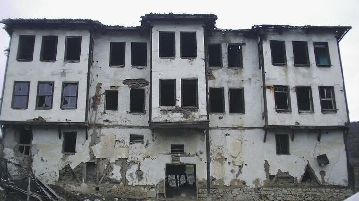 Kuruluş Osman Marmaracık hisarı nerede? Tarihte Marmaracık kalesi neresi? Bursa Yenişehir Marmaracık Köyü kim fethetti, tarihçesi! 