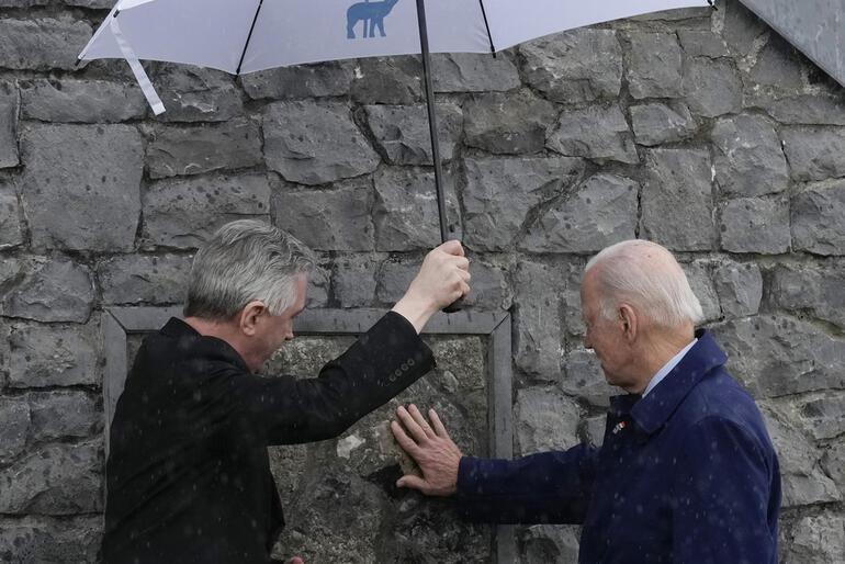 ABDnin konuştuğu tesadüf: Biden karşısında görünce gözyaşlarına boğuldu