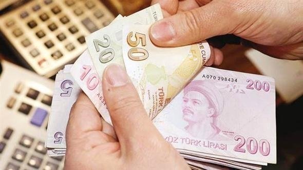 Memur ve emekli ne kadar zam alacak? Asgari ücret kaç lira olacak? Özel sektörde de maaşlar artacak mı? A Haber’de anlattı