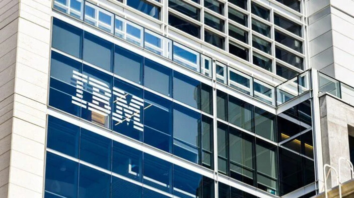 İşe alımlar durdu! IBM, 7 bin 800 işi yapay zeka ile değiştirecek