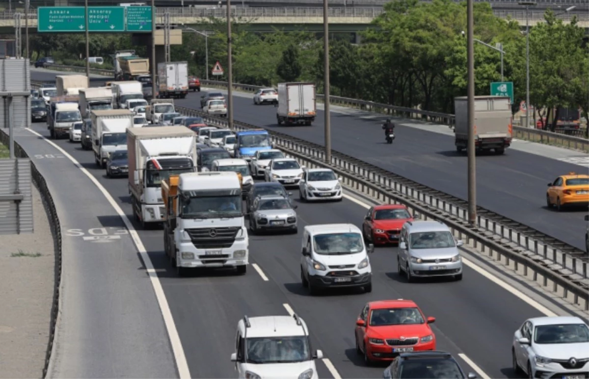 İstanbul trafik yoğunluğu kaç? 16-17 Haziran 2023 İstanbul'da nerelerde trafik var, yoğunluk yüzde kaç? İstanbul trafik yoğunluğu haritası!