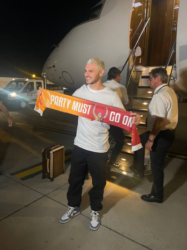 Galatasaray taraftarının beklediği an! Yıldız futbolcu Mauro Icardi İstanbul'da